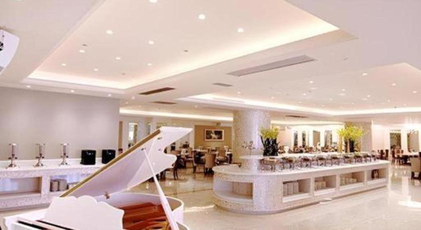 Lake Piedmont International Hotel Guangzhou Exterior photo
